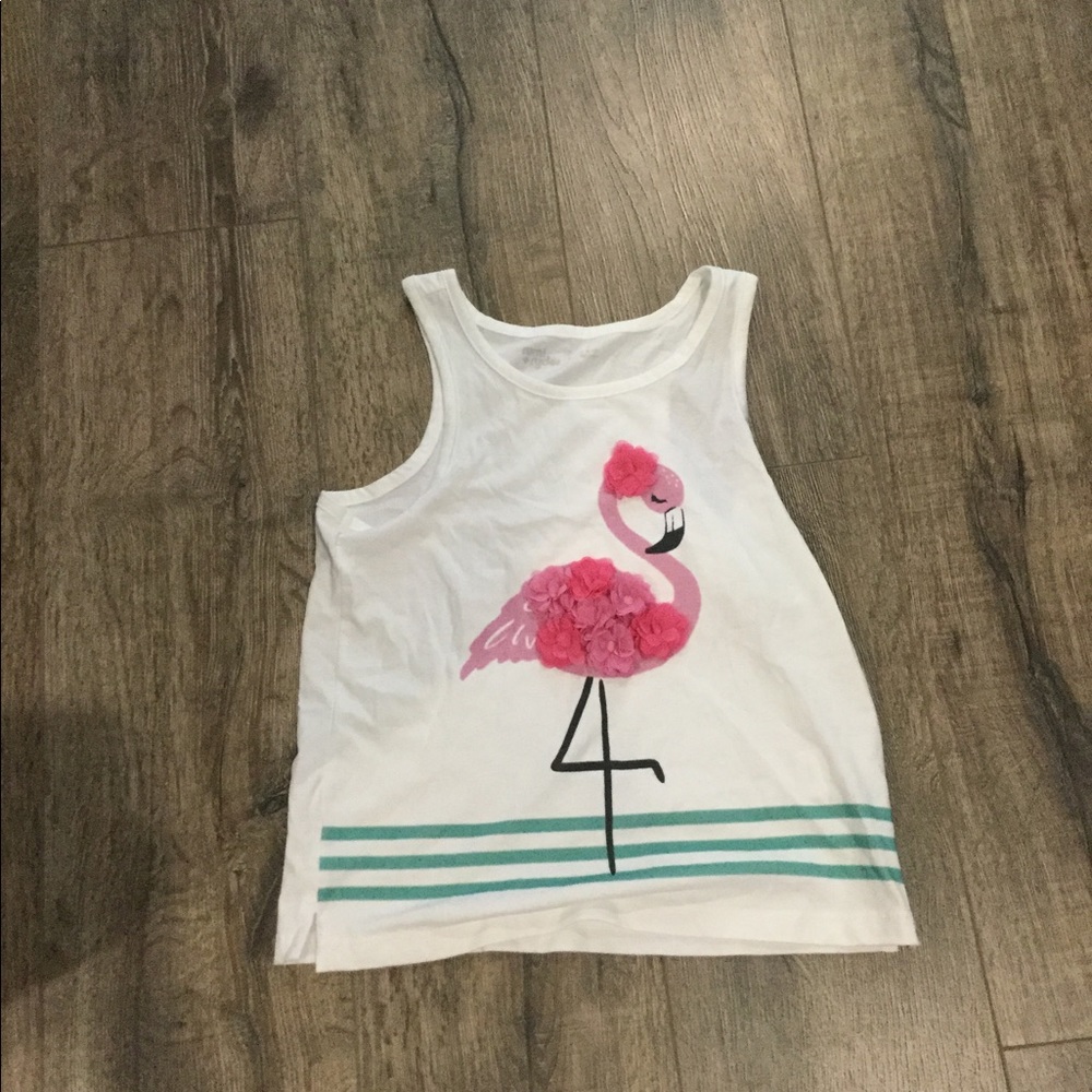 White tank with flamingo